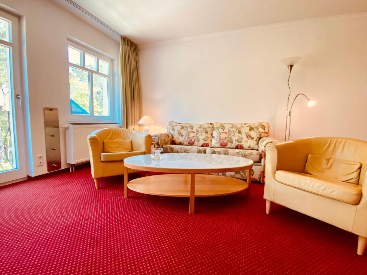 Haus Kastell - Suite Strandglueck هيرينجسدورف المظهر الخارجي الصورة